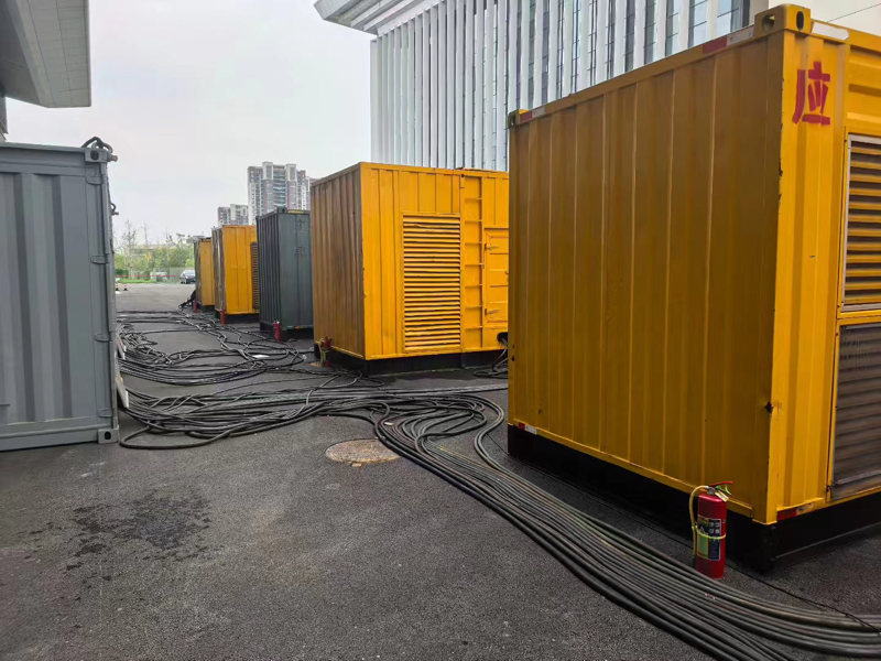 泰兴不同季节柴油发电机组保养有哪些注意事项？