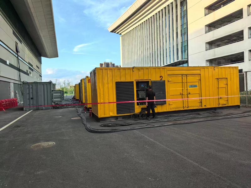 泰兴柴油发电机冬季保养注意事项？