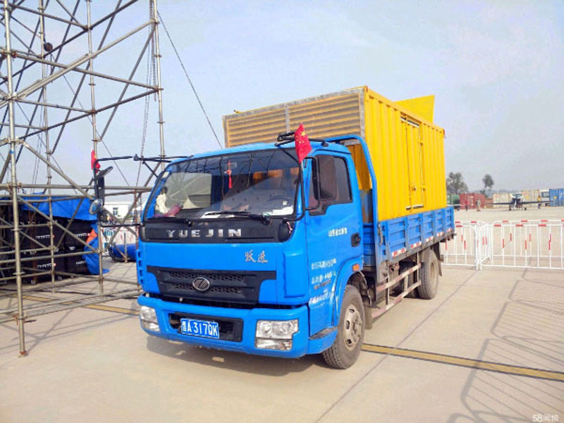 泰兴800KW柴油发电机组油耗是多少？