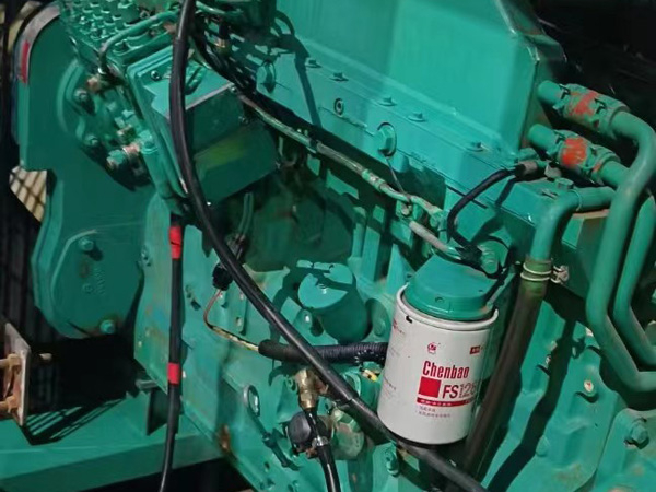 泰兴如何确定新的发电机组控制系统是否与原系统兼容？