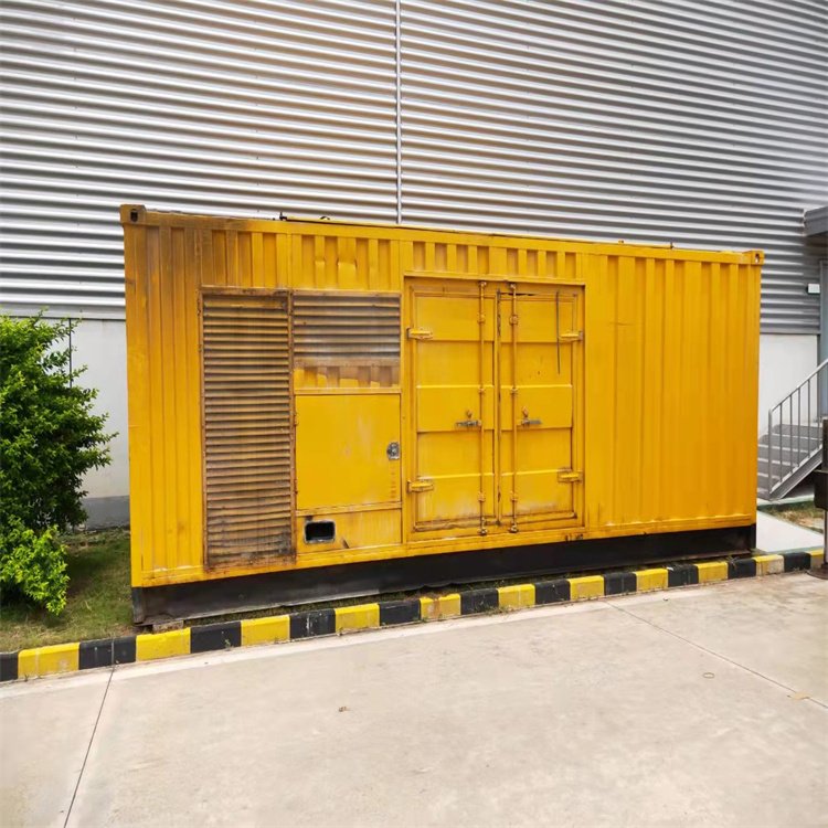 泰兴柴油发电机组在冬季启动前如何对燃油系统进行预热？