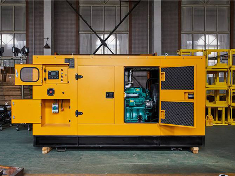 泰兴柴油发电机组预热完成后，启动时需要注意什么？