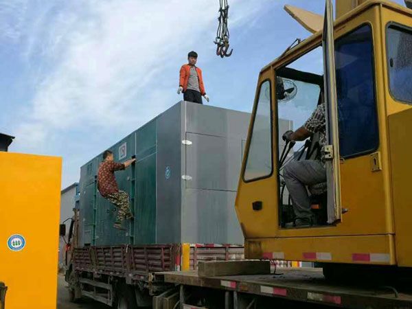 泰兴更换水冷式机油散热器密封件的操作流程是怎样的？